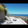 Airbnb, Monica torna in Calabria e apre al mondo un borgo affacciato sullo Ionio