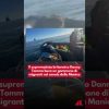 Il suprematista britannico Danny Tommo buca un gommone di migranti nel canale della Manica