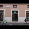 Starbucks celebra un anno del flagship romano: tra arte, caffè e comunità
