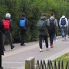 Scuola, Valditara: “Stop ai cellulari in classe anche alle superiori”