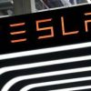 Tesla, indagine sulle maniglie: nel mirino i Suv Model Y