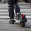 Milano, in due su monopattino contro auto: morto 19enne