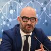 Bassetti: “Politica indignata per minacce a Meloni, tace su medici presi di mira”