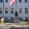 Trump vieta ad Harvard di accettare studenti stranieri, nuovo attacco del tycoon