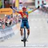 Giro d’Italia, Carlos Verona vince quindicesima tappa. Del Toro sempre in rosa