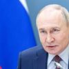 Russia, Putin: “So di rischio recessione ma va evitata in tutti i modi”