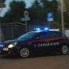 Cagliari, lo trovano ustionato in strada con l’auto in fiamme: 69enne in fin di vita