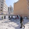 Dall’Iran missile su Beer Sheva. Israele colpisce centro di ricerca nucleare