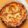 Dalla pizza all’ananas alla carbonara con panna, la top 10 dei ‘crimini in cucina’