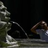 Ondata di caldo estremo in Italia, oggi 18 città bollino rosso: domenica sanno 21