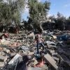 Gaza, ancora raid sulla Striscia: “Almeno 27 morti”