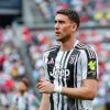 Milan, pista Vlahovic per l’attacco: contatti con la Juventus