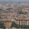 A Bologna pipe gratuite per il consumo di crack, è polemica per l’iniziativa del Comune
