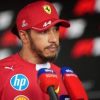 Delusione Hamilton: “Sono inutile, la Ferrari dovrebbe cambiare pilota”
