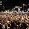 Gaza, Netanyahu non parla di tregua: avanti offensiva. A Tel Aviv 350mila in piazza per gli ostaggi