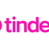 Tinder svela l’identikit del single estivo: le regole dell’amore tra mare, montagna e relax