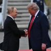 Trump-Putin, la stretta di mano in Alaska