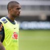 Douglas Costa, mandato d’arresto in Brasile. Il Sydney rescinde contratto