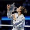 Sabalenka, trionfo agli Us Open e champagne in conferenza: “Non riesco a essere seria”