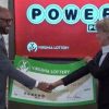Vince premio super alla lotteria, dona tutto in beneficenza