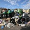 Raccolta differenziata, dalle scarpe allo spazzolino elettrico: errori più comuni