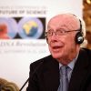 Addio a James Watson, premio Nobel scopritore del Dna: aveva 97 anni