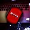 Netflix, l’acquisto di Warner Bros scuote il cinema Usa: timore di tagli a posti e sale