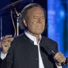 Julio Iglesias chiede l’archiviazione dell’indagine per presunti abusi