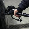 Carburanti, prezzo di benzina e diesel in rialzo: gasolio oltre i 2 euro