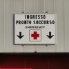 Anello in acciaio bloccato al dito, serve l’intervento dei vigili del fuoco in pronto soccorso