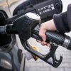 Diesel, niente accise mobili: stop allo sconto, i prezzi salgono