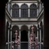 Il cortile che diventa mare, a Firenze l’installazione visionaria di Superflex