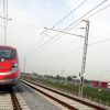 Milano-Bologna, ritardi fino a 2 ore sull’alta velocità per la presenza di persone sui binari