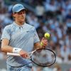 Sinner, il nuovo kit al Roland Garros non convince: “Sembra Cenerentolo”