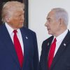Iran-Israele, Trump ferma gli attacchi di Netanyahu: “Stop o resti solo contro Teheran”
