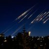 Iran lancia missili contro Israele. Trump: “Fermatevi”. Forze Usa in allerta