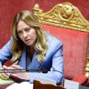 Meloni in Senato: “No a Ue superinvasiva, su assenza a vertice Tivat polemicucce”. Botta e risposta con Renzi