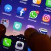 Whatsapp, due account in un solo telefono: ora si può, ecco come funziona la novità