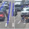 Anziano in carrozzina non riesce ad attraversare strada, lo aiuta… Spiderman