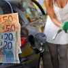 Carburanti, salgono ancora i prezzi di benzina e diesel: gasolio self a 1,941 euro al litro