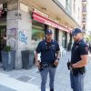 Milano, 55enne accoltellato fuori da un bar. L’aggressore: “Divertente, appena esco lo rifaccio”