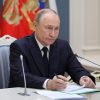 Russia, segnali di cambiamento e l’analisi: “Nel Paese non è più un tabù parlare del dopo Putin”