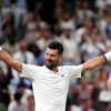 Djokovic entra in campo, l’annuncio agli Us Open: “È il Goat”