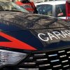 Spara alla compagna, la ferisce e poi scappa: uomo fermato a Imperia