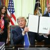 Trump cambia le ‘regole’ per i vaccini dei bambini: “Ora tassi elevati di autismo”