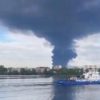 Ucraina, attacco contro una delle più grandi raffinerie in Russia. Mosca: “Abbattuti nella notte 605 droni di Kiev”