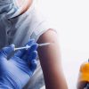 Vaccini ai bambini, tutti contro Trump: “Perderà guerra ai virus, nuovo ordine esecutivo una follia”