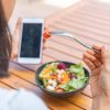 Dopo le vacanze gonfiore e intestino ‘bloccato’? Gli esperti sfatano il mito detox e spiegano cosa fare ﻿