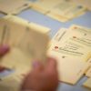 Elezioni in Svezia, centrosinistra avanti: sfida all’ultimo voto
