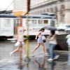 Meteo, cambia tutto: piogge e temporali al Nord, poi il maltempo arriva al Sud
